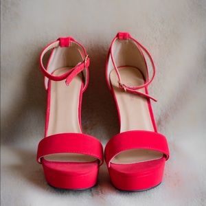 ❌SOLD❌High Heel Platform Sandal - Red